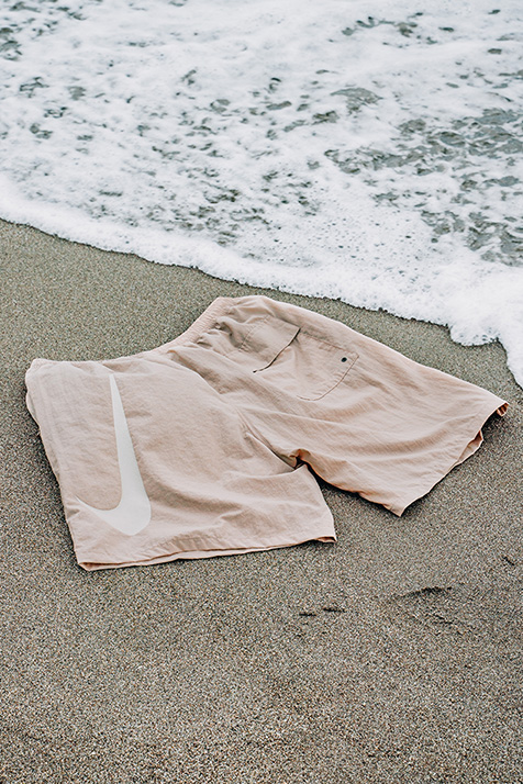 Focus on NIKE SWIM BOARD SHORTS -限定スイムショーツで過ごす