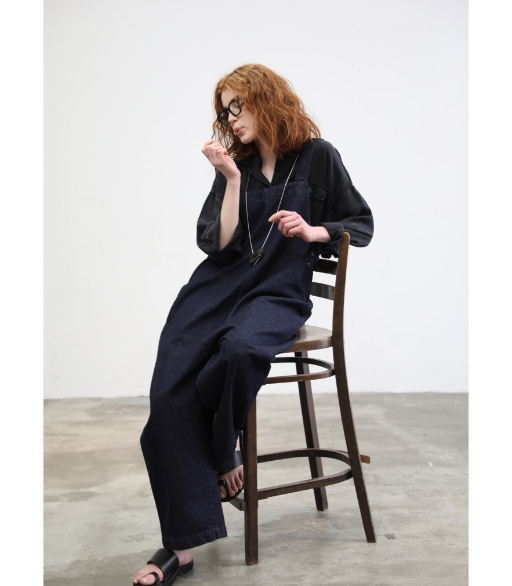 journal standard luxe In her studio
