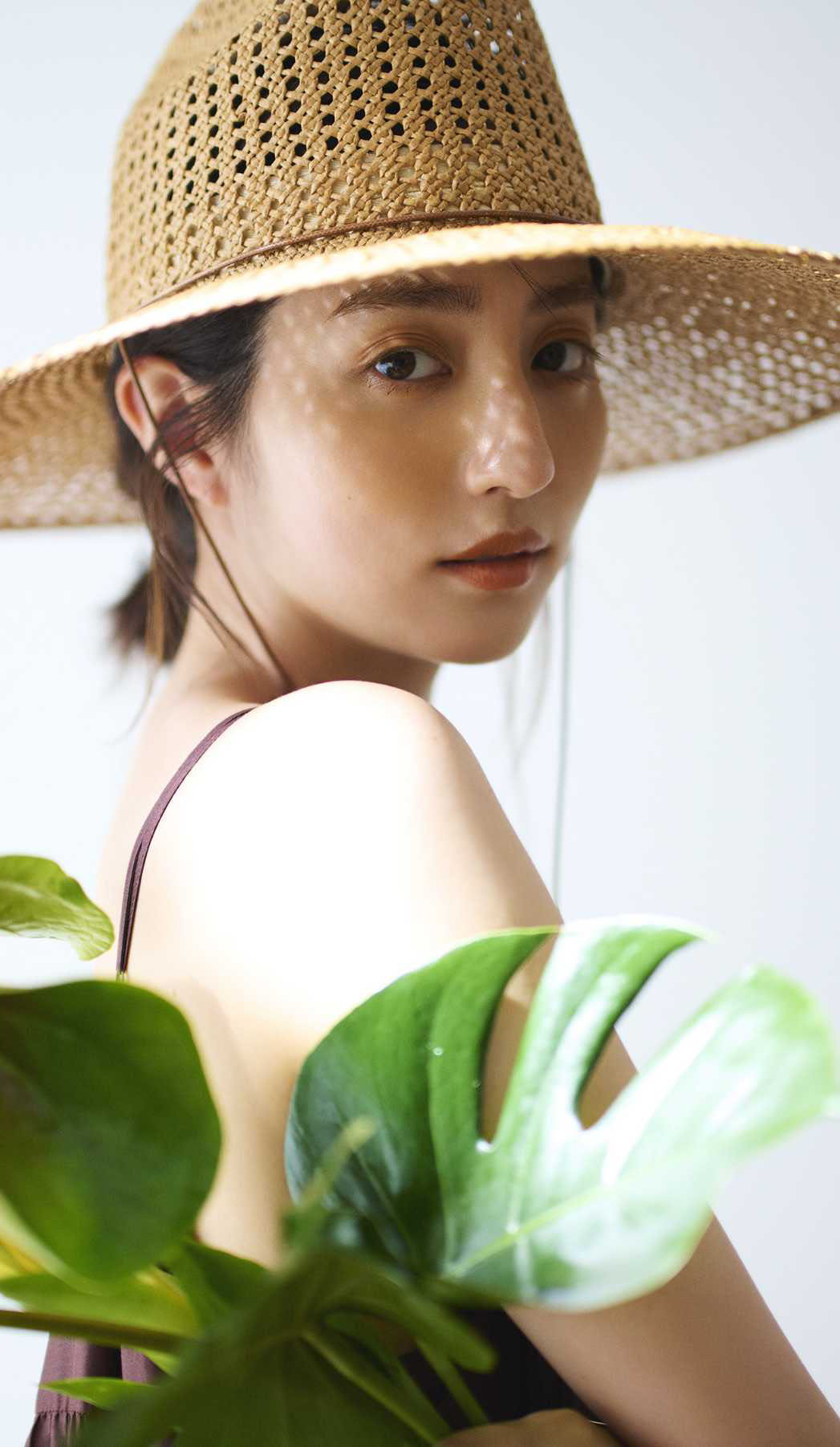 堀田茜さん×スタイリスト樋口かほりさん 夏が好きになる大人服