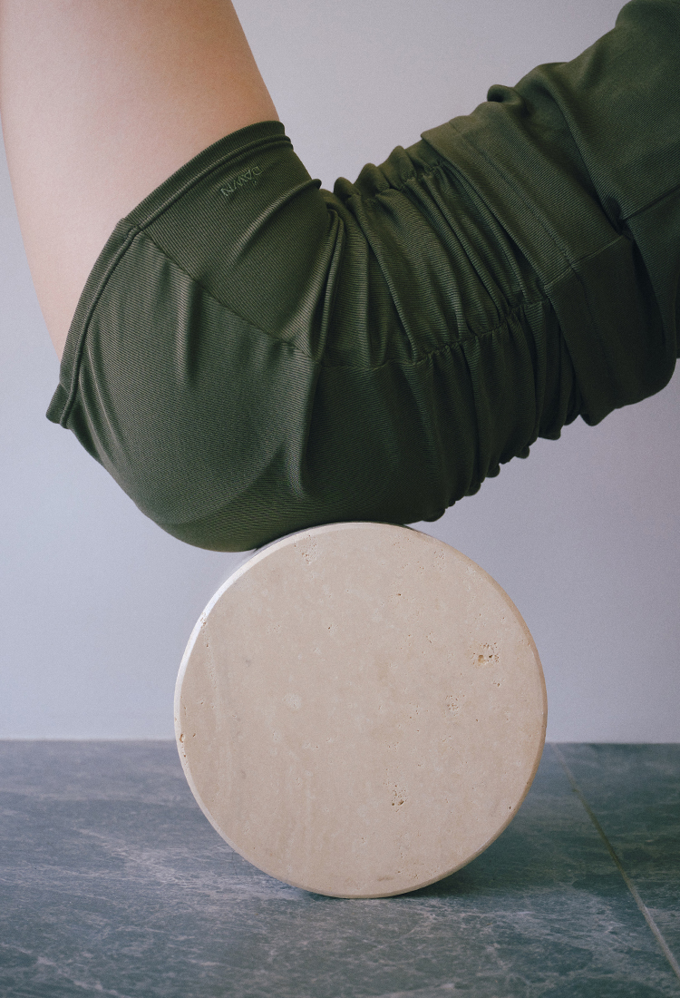 Body Language - AP STUDIO meets DAWN｜AP STUDIO｜特集