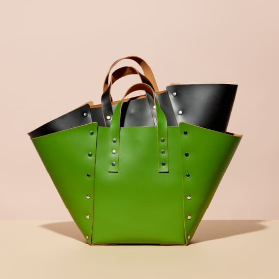 EDIFICE Holiday Gift Collection 2023 WELCOME