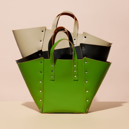 EDIFICE Holiday Gift Collection 2023 WELCOME