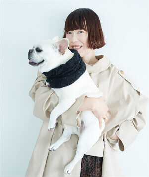 山本マナ