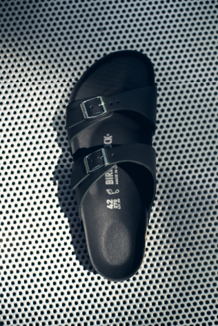 Les Foulées 10 footprints of BIRKENSTOCK for IÉNA & ÉDIFICE