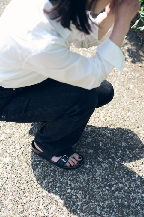 Les Foulées 10 footprints of BIRKENSTOCK for IÉNA & ÉDIFICE 三村朱里 (俳優)
