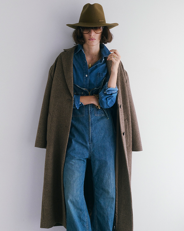 LOOK 02