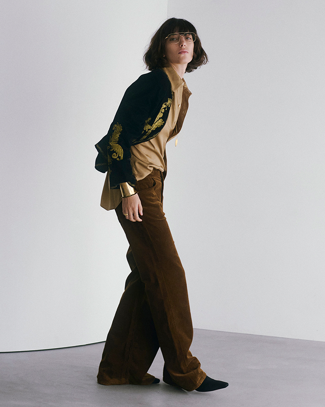 LOOK 08