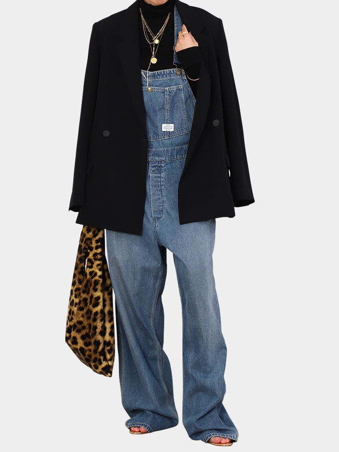 MUST HAVE DENIM