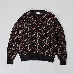 Geometric Pattern Jacquard Knit