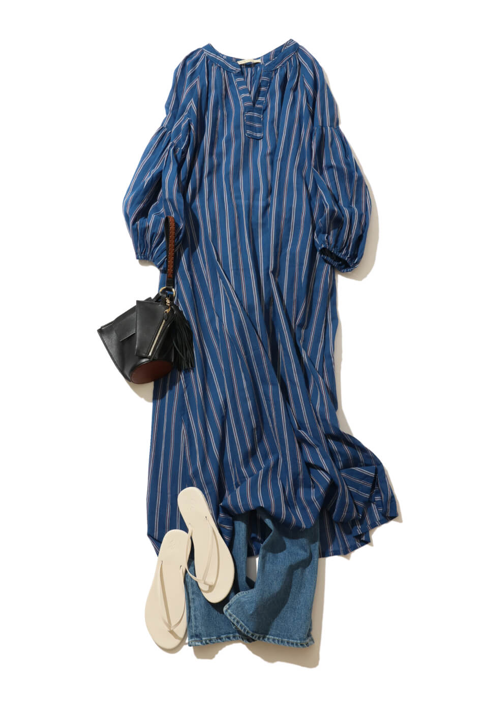 ストレスフリーなオフの装いは リゾート風ワンピースを都会的に楽しむ Baycrew S Store